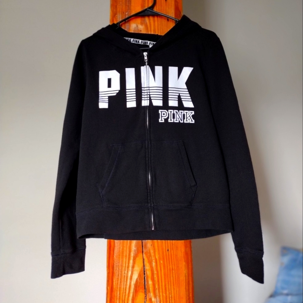 Size L zip up hoodie